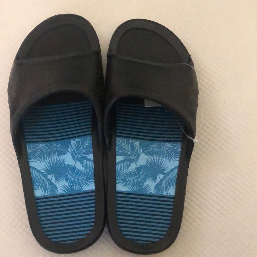 Sandals mens new size 8M tunnel slide black & blue man made materials